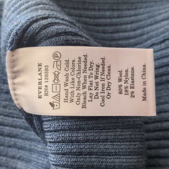 Everlane Light Blue Turtleneck Sweater Wool Blend - Picture 7 of 7